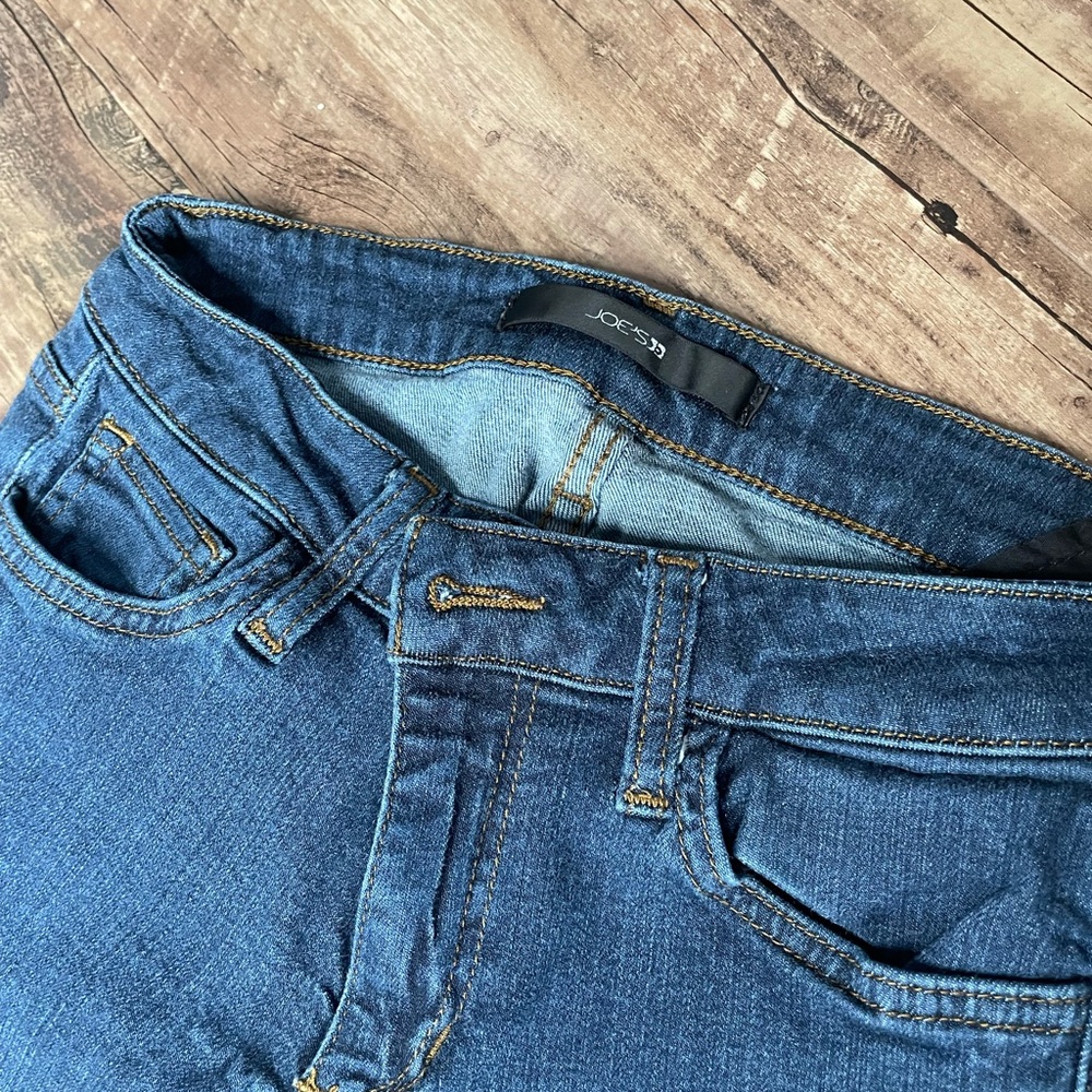 Joe’s blue skinny jeans